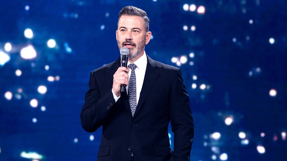 Image for the article: Jimmy Kimmel to host Los Angeles fundraiser for House Democrats: report