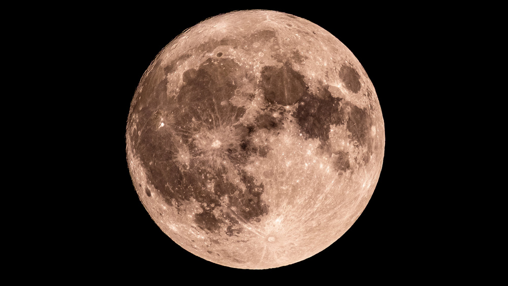 Image for the article: Moon phase today: What the Moon will look like on March 4