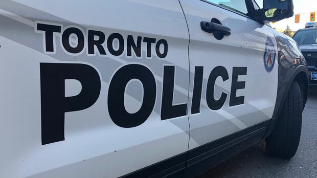 Image for the article: 9 Toronto police officers facing charges related to tow-truck violence: sources