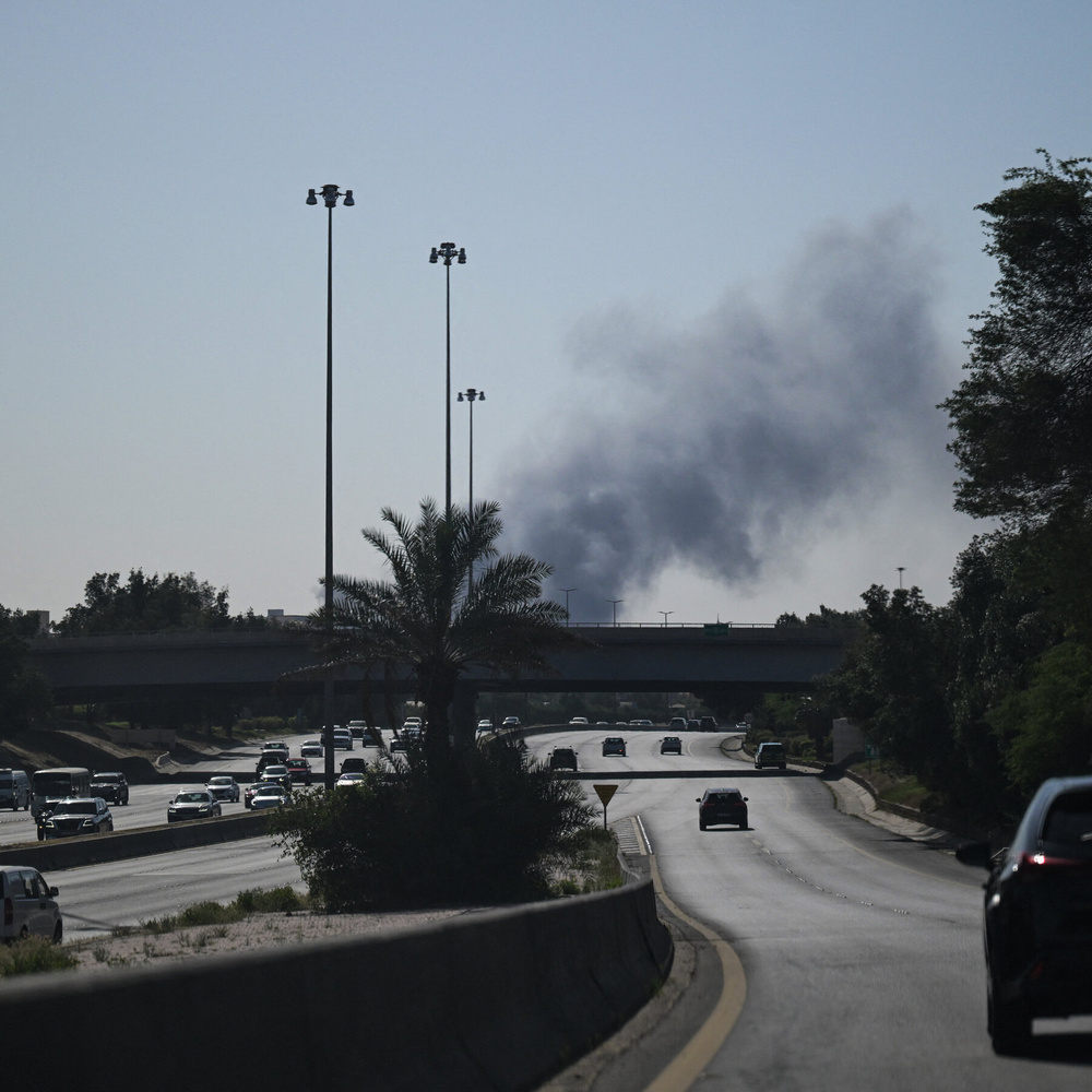 Image for the article: As Iran Retaliates, U.S. Closes Embassies in Saudi Arabia and Kuwait