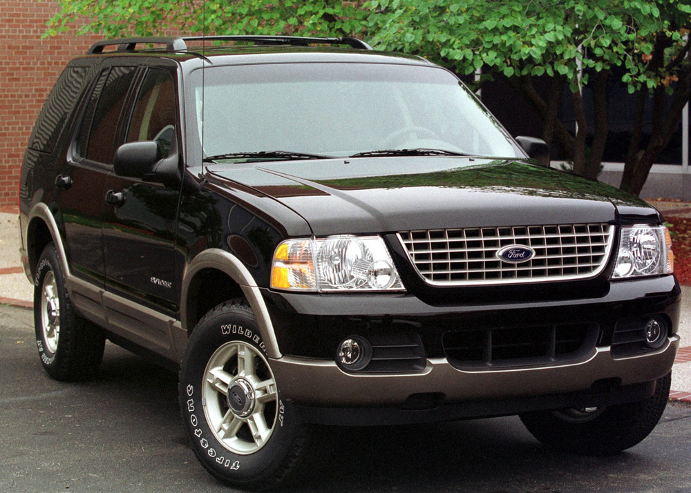 Изображение к статье: Величайшее достижение Эдди Бауэра не висело в шкафу. Оно стояло на подъездной дорожке.