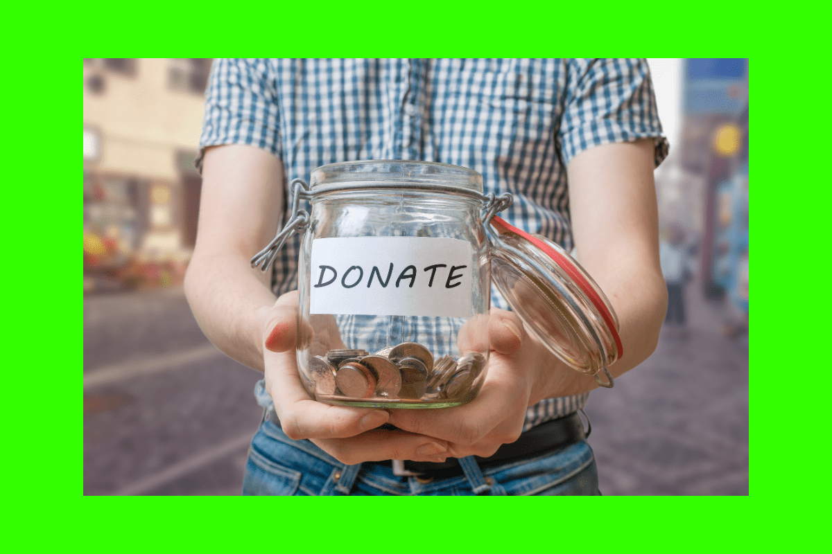 Изображение к статье: Вот новый способ сэкономить сотни долларов на вашем налоговом счете — но это может заставить вас чувствовать себя Скруджем в День благотворительности