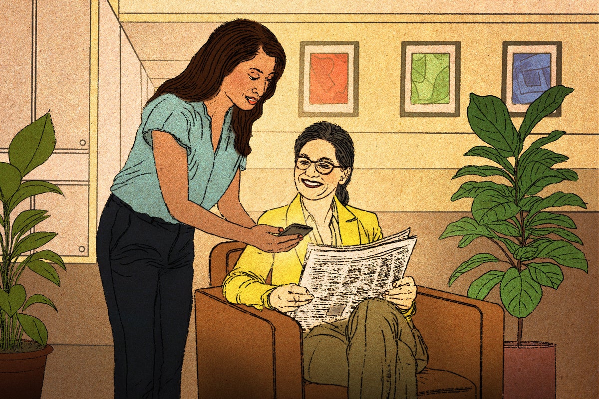 Image for the article: Coworkers of different generations mentor each other to reduce workplace misunderstandings