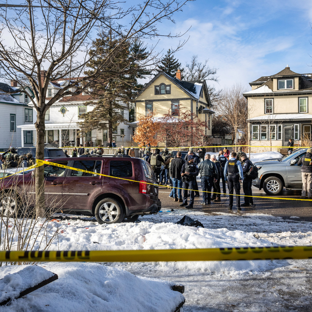 Image for the article: FBI’s Inquiry Into Minneapolis ICE Shooting Faces Doubts After White House’s Remarks