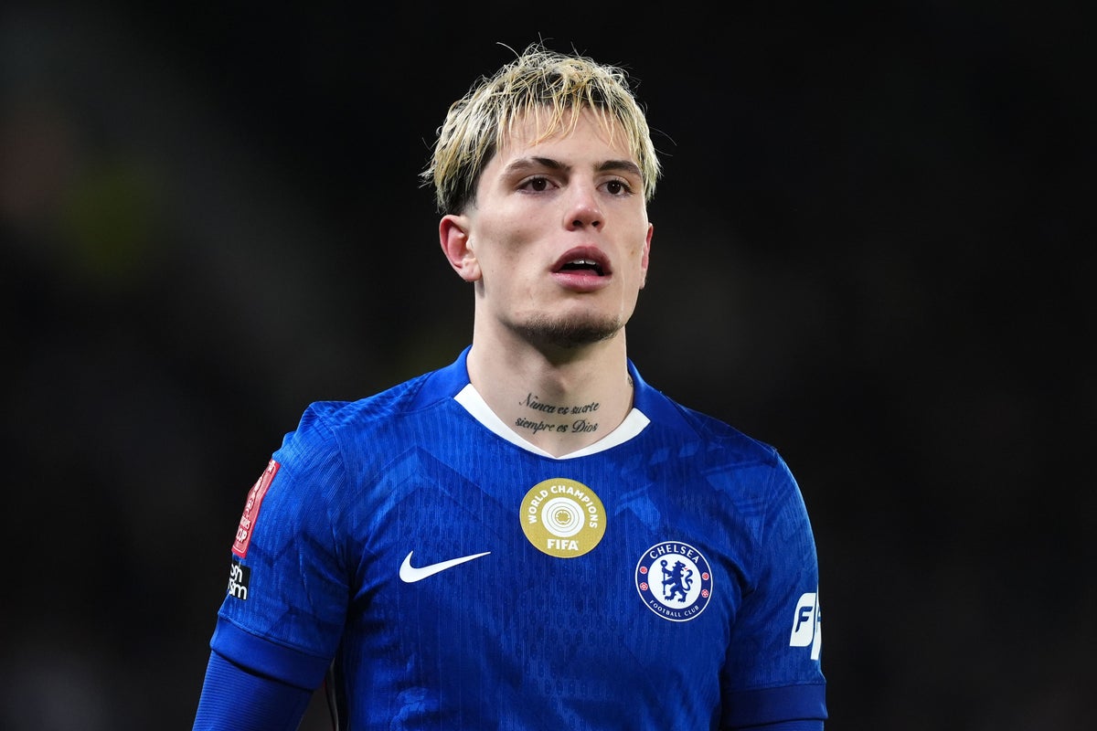 Image for the article: Liam Rosenior backs ‘outstanding’ Alejandro Garnacho to be a success at Chelsea