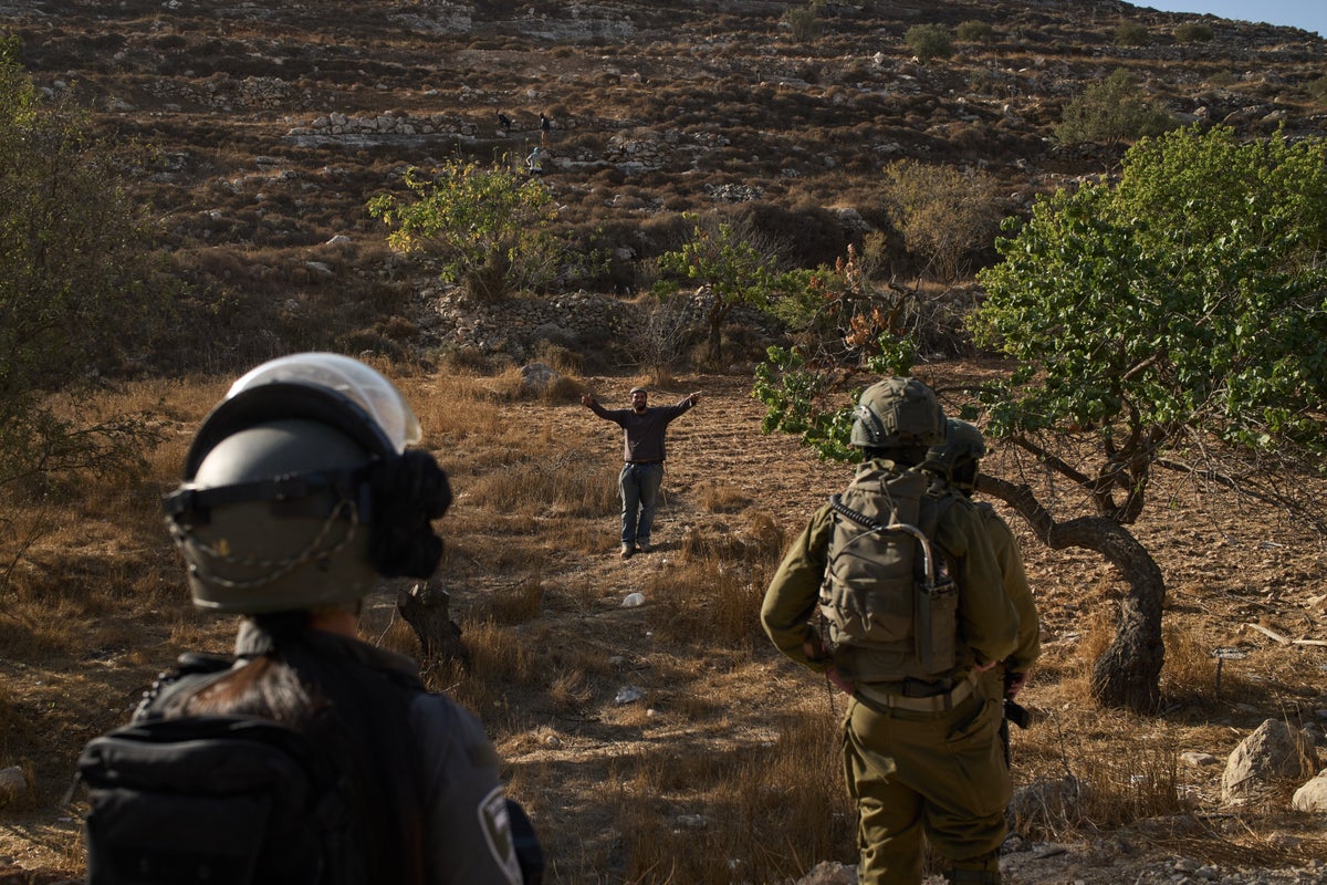 Image for the article: Settler outposts spread among West Bank villages and fuel fear of more attacks