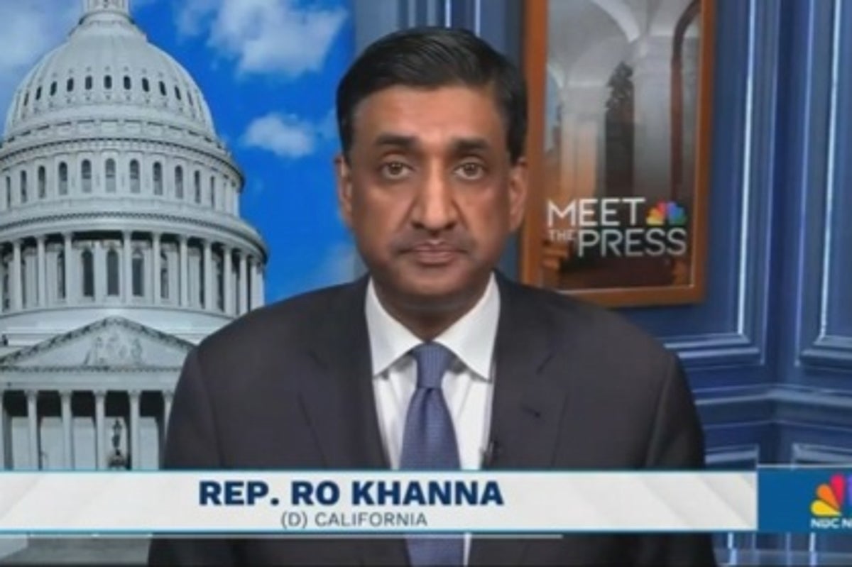 Изображение к статье: Победа республиканцев в допросе Клинтонов по делу Эпштейна обернется против них, когда Трамп в конечном итоге будет вынужден давать показания, предупреждают демократы.