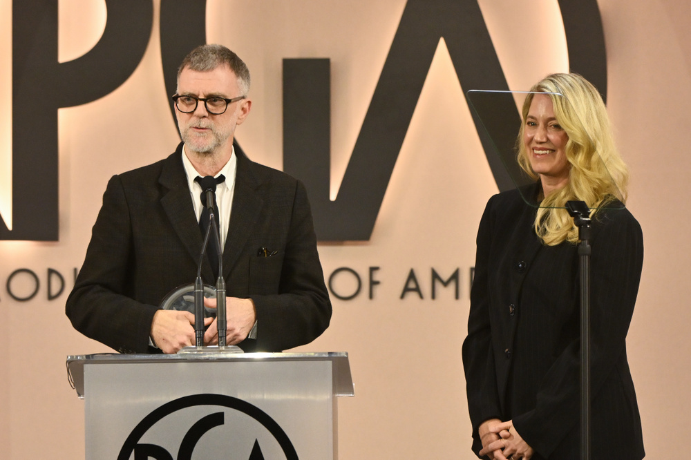 Изображение к статье: «Одна битва за другой» получает премию Гильдии продюсеров, Пол Томас Андерсон эмоционально отдает дань уважения руководителям Warner Bros. Pictures