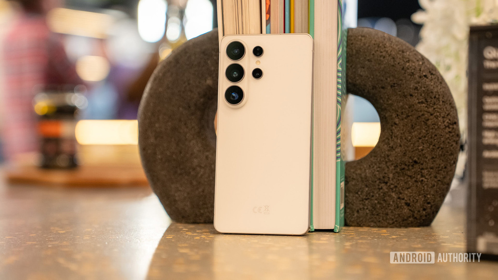 Изображение к статье: Galaxy S27 Ultra, возможно, наконец-то прервет стагнацию Samsung в области аппаратного обеспечения камер с помощью LOFIC.