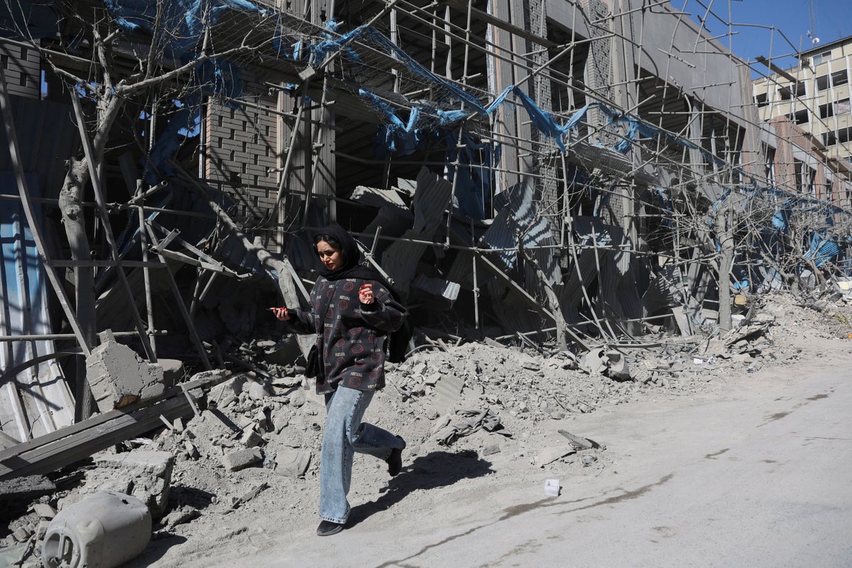 기사 이미지: 이란-미국 전쟁은 수십 년 만에 최악의 난민 위기를 초래할 수 있다고 EU가 경고했다.