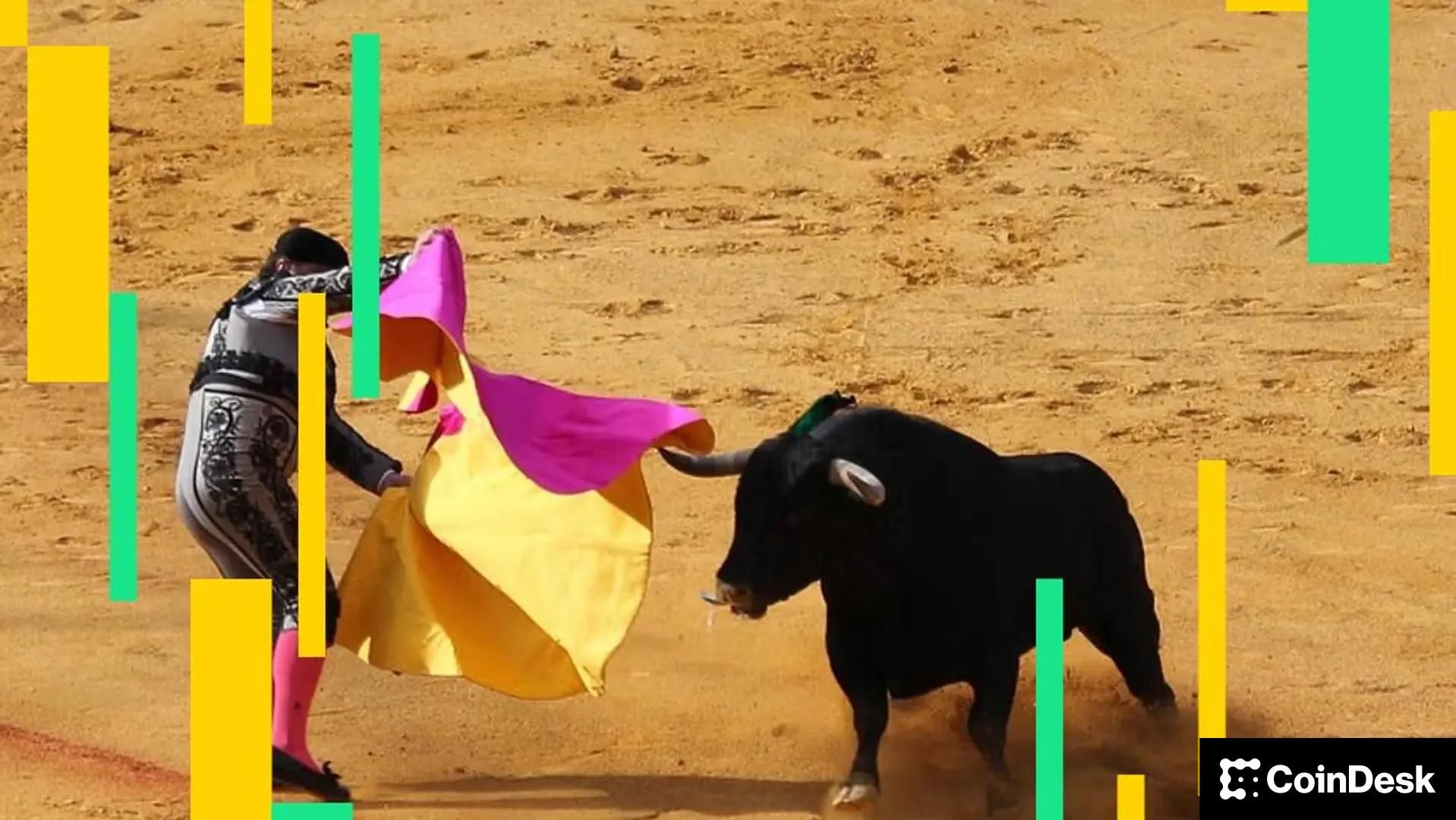 Изображение к статье: BTC, ETH, SOL растут, в то время как рынки ожидают решения ФРС, отчетов Mag 7 и ослабления доллара.