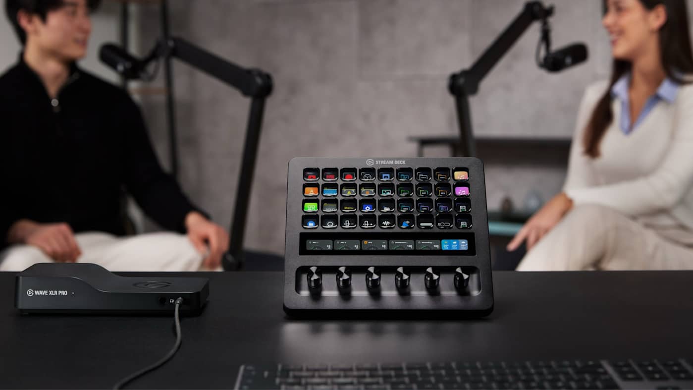 Изображение к статье: Stream Deck + XL от Elgato добавляет сенсорную полосу и регуляторы к уже огромному набору кнопок.