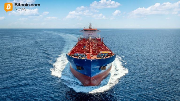 Изображение к статье: Биткоин отмахнулся от шоковой новости об Иране, когда нефть достигла годового максимума