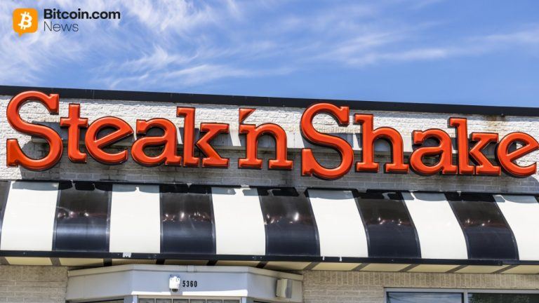 Изображение к статье: Steak ‘n Shake запускает бонус в размере 21 центов в час в биткоинах для сотрудников