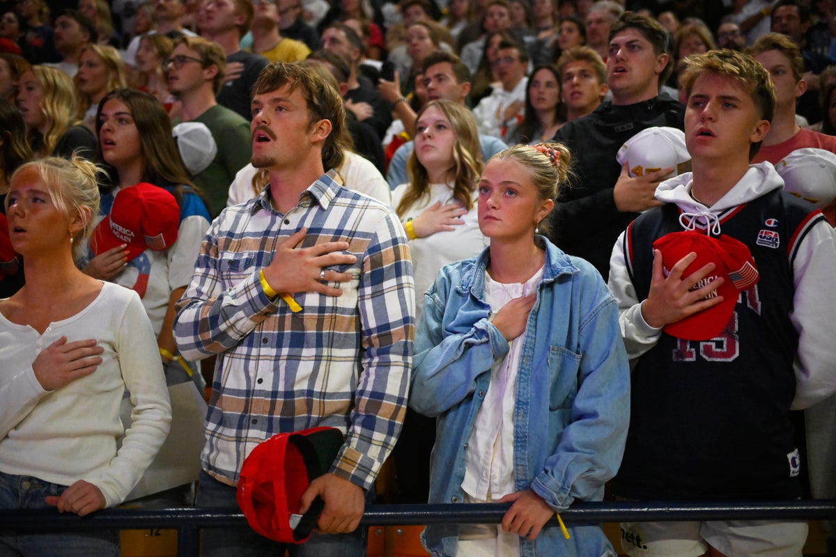 기사 이미지: 여론조사 결과, Z세대 남성들이 MAGA(Make America Great Again)에서 대거 이탈하고 있는 것으로 나타났다.