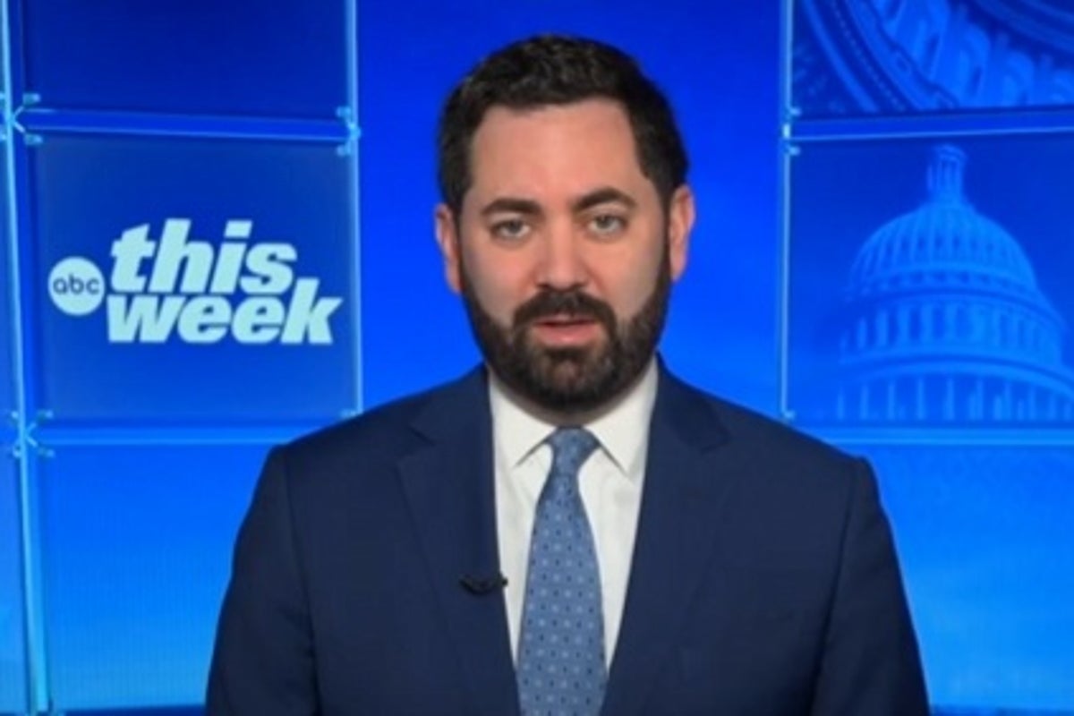 Image for the article: MAGA NY Republican says Trump still needs to apologize for racist re-post portraying Obamas as apes