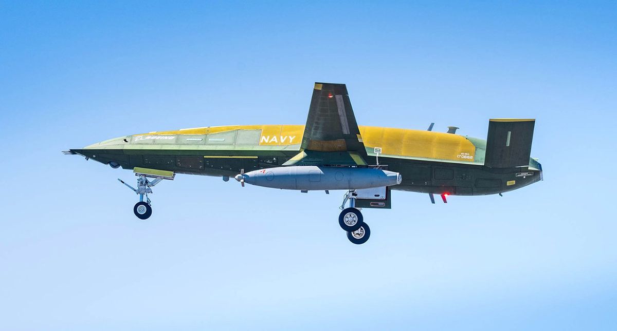 文章配图： “不仅仅是飞机”：美国海军 MQ-25“黄貂鱼”无人机取得重大里程碑，完成首飞——作为美国迄今建造的最大型无人机，它将成为世界上首架能够从航空母舰起飞的自主加油机，未来或许还会出现在《壮志凌云》电影中。