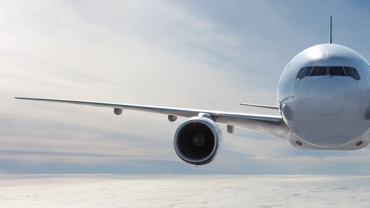 Image for the article: When will airline ticket prices come down? What to expect if Iran war ceasefire holds, Strait of Hormuz remains open