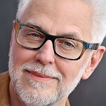 Изображение к статье: Джеймс Ганн сразу же опроверг сообщения о прослушиваниях для экрана "Человека Завтрашнего"