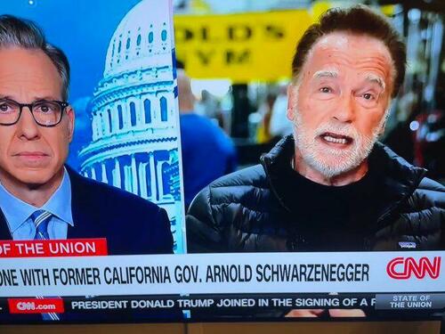 Изображение к статье: Смотрите: Шварценеггер уничтожает весь аргумент Джейка Таппера по поводу джерримендеринга
