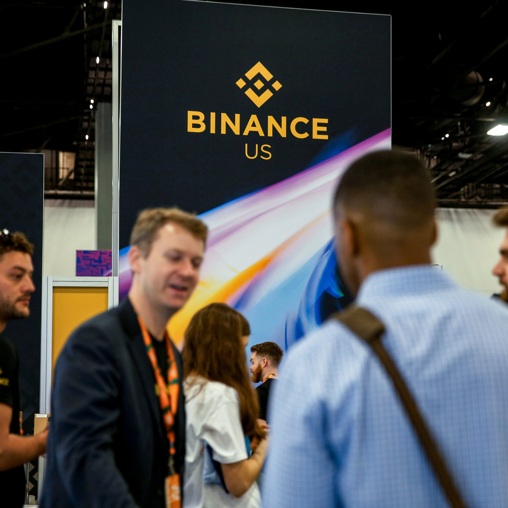 Image for the article: Binance Gives Trump Family’s Crypto Firm a Leg Up