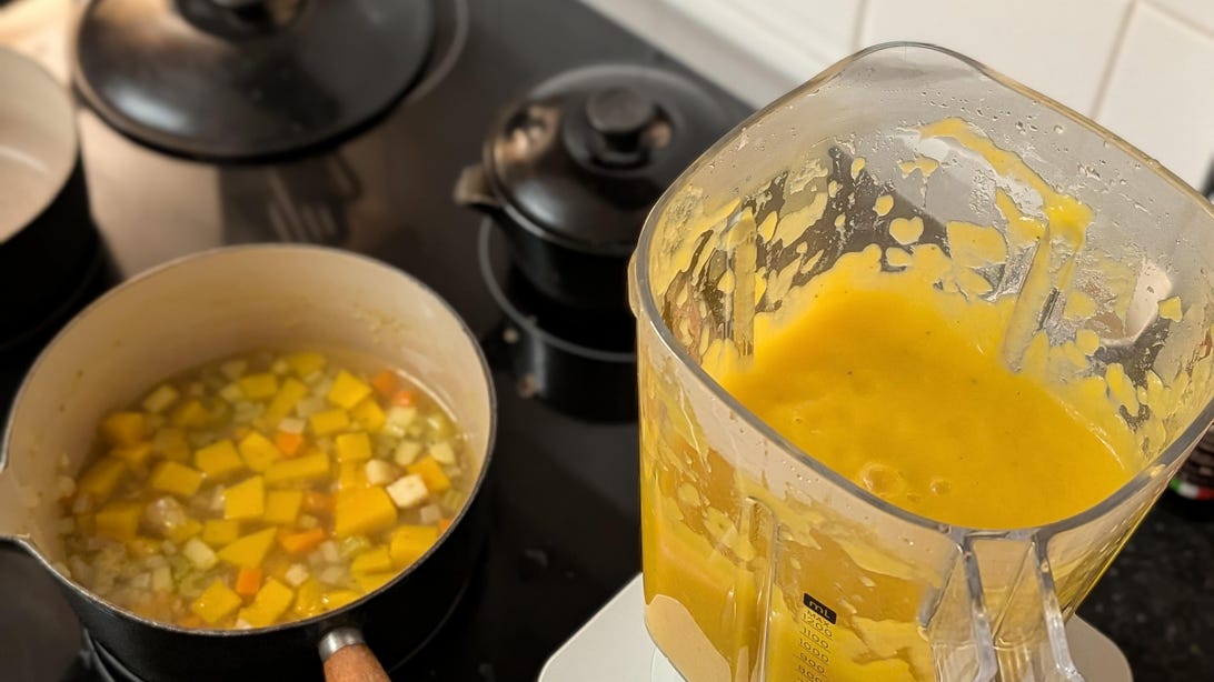 記事の画像： Vitamix並みの性能なのに、価格は手頃なブレンダーを見つけた？ オブリレーター、見参！