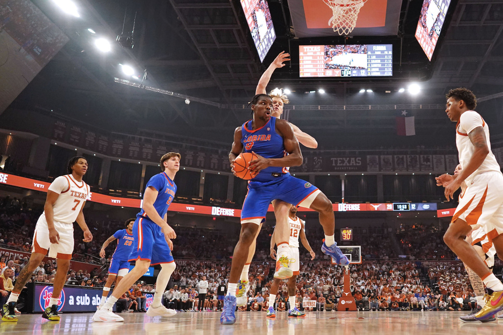 Изображение к статье: Как посмотреть Миссисипи Стейт против Флориды онлайн бесплатно