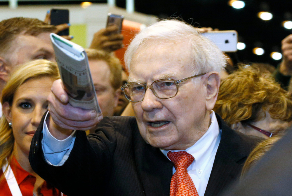Image for the article: Why Berkshire Hathaway's New York Times bet is a fitting end to the Warren Buffett era