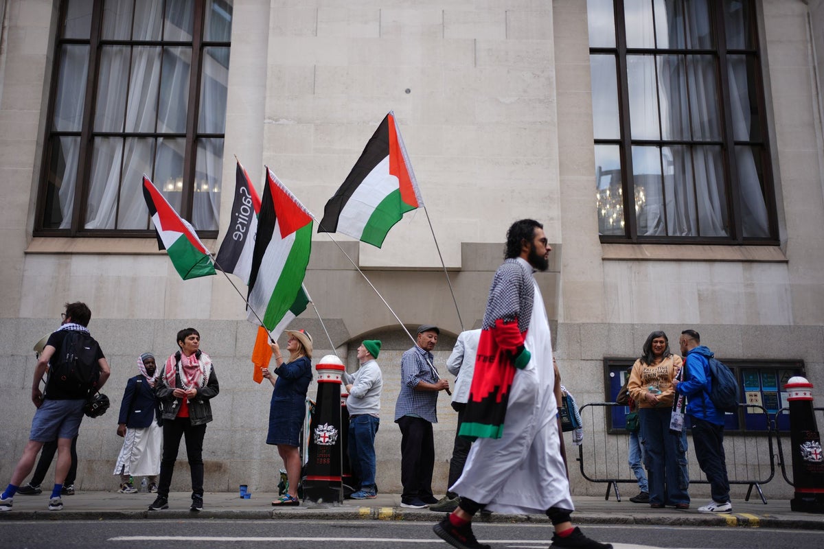 Image for the article: Palestine Action activists cleared of aggravated burglary at Israeli factory