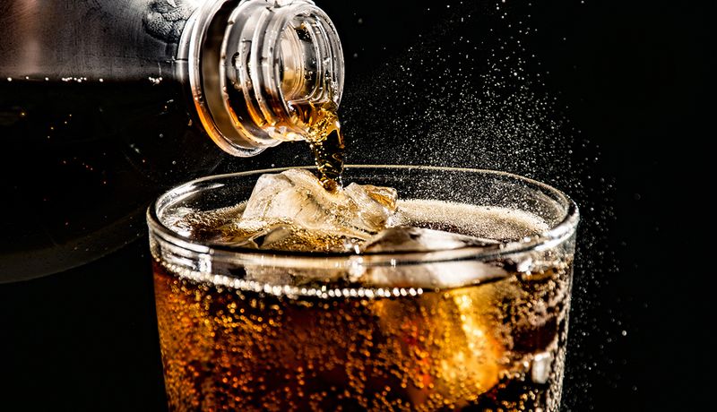 文章配图： 18 种女性应少吃频率的食物