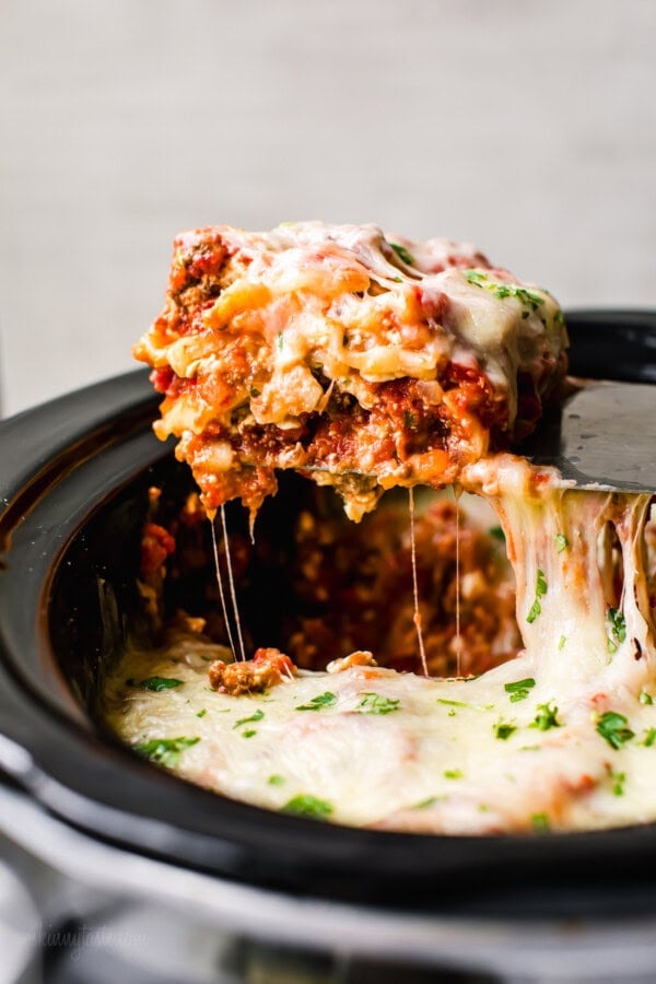 Изображение к статье: Почему эта лазанья с высоким содержанием белка в мультиварке так хорошо работает