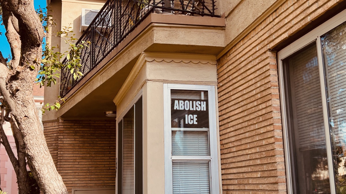 Изображение к статье: "Отменить ICE" получает подавляющее большинство голосов в конкурсе "Назовите снегоочиститель" в Чикаго