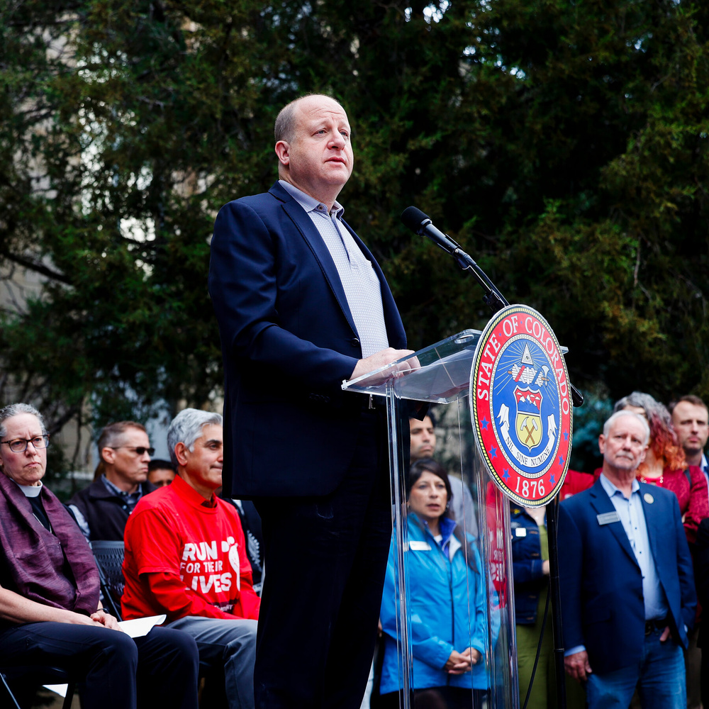 Image for the article: Trump Is Hosting Governors at the White House, but Only Republicans