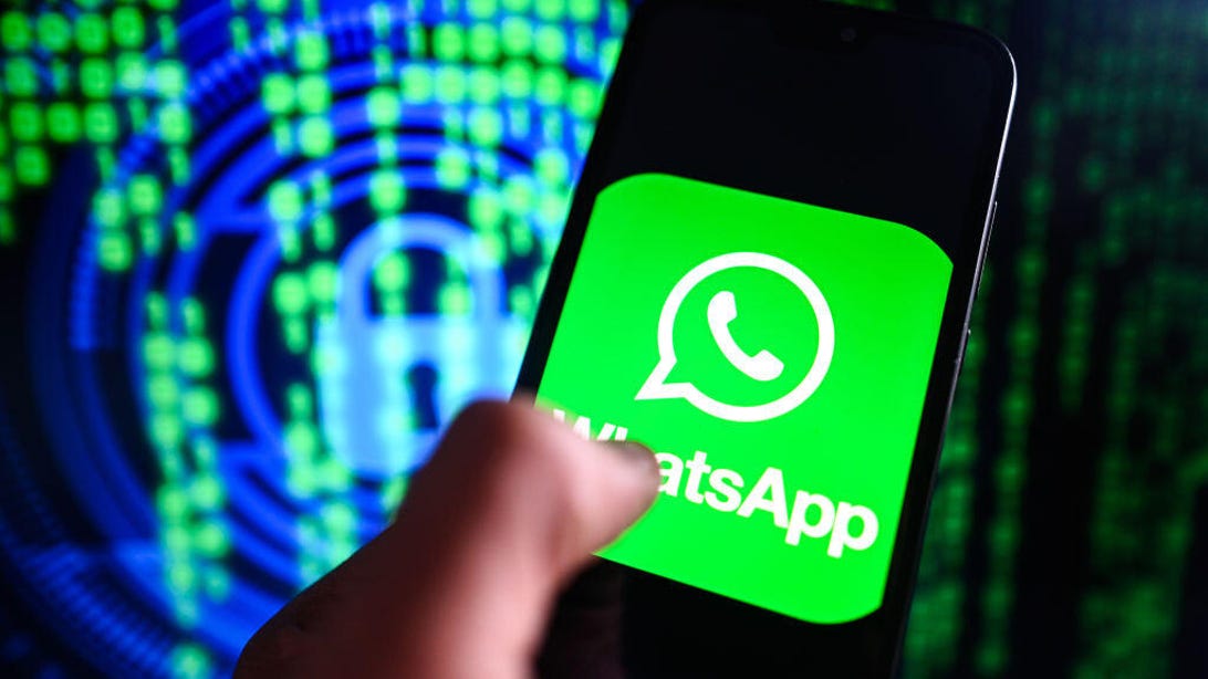 Image for the article: WhatsApp Advises Users to Try Mullvad and Amnezia VPNs to Circumvent Blocks