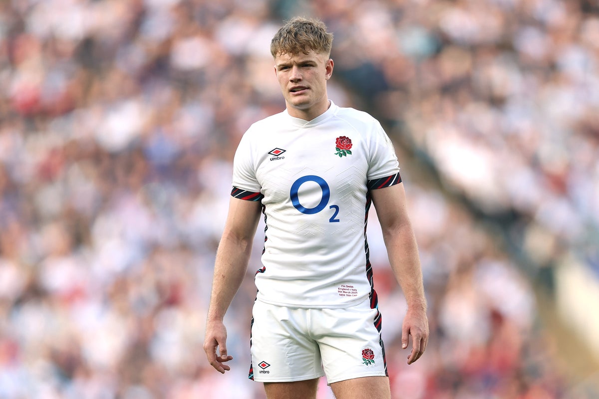 Image for the article: Steve Borthwick rips up England side to face Italy as Fin Smith starts at fly-half