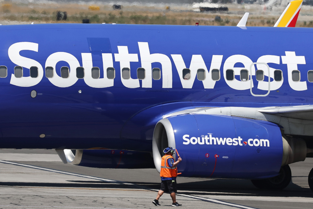 Image for the article: Southwest follows three other US airlines in raising baggage fees