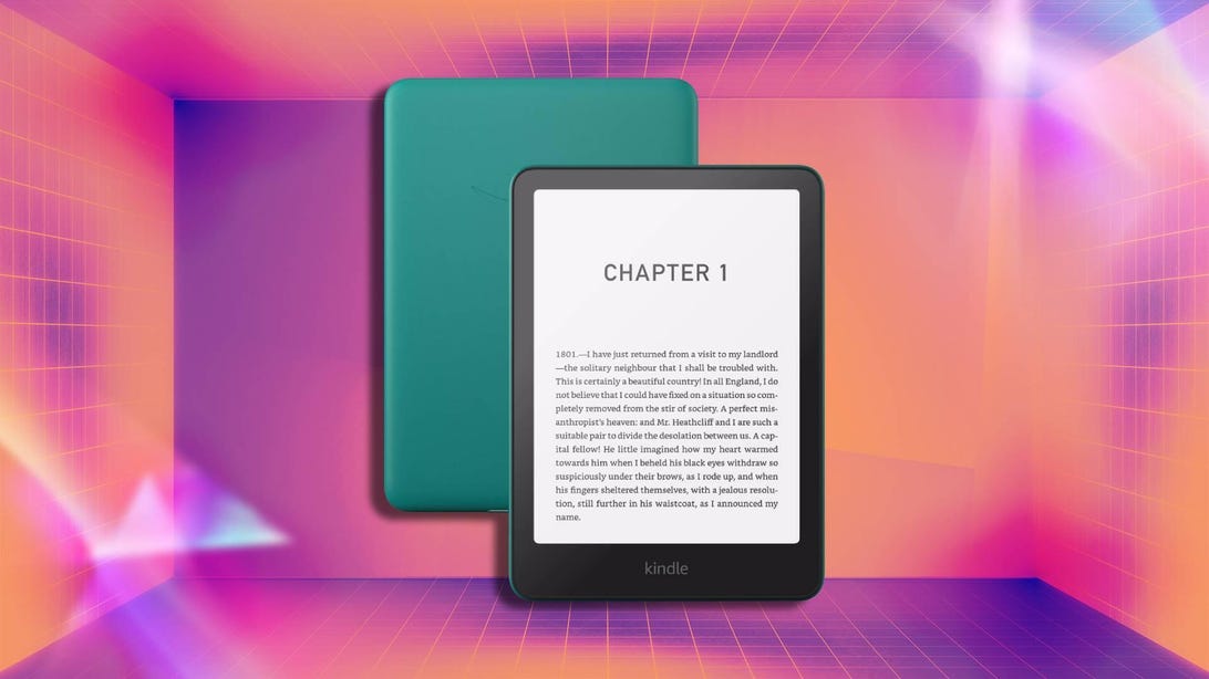 Image for the article: Amazon Is Pulling Support for Kindles From 2012 or Earlier. What to Do Now