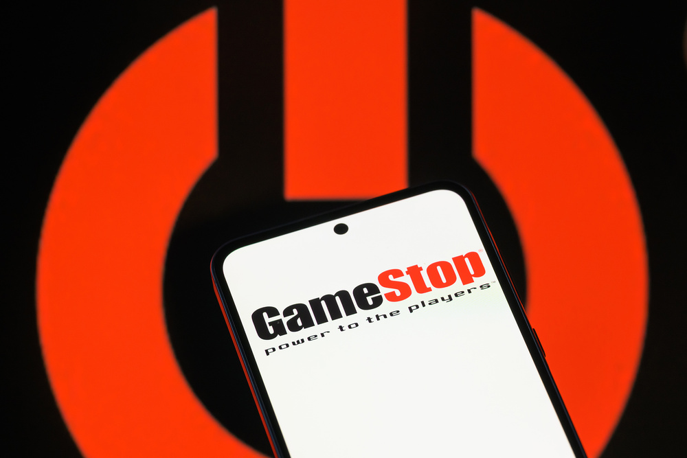 文章配图： GameStop 正试图收购 eBay，其首席执行官承认这笔交易可能‘完全、完全愚蠢’