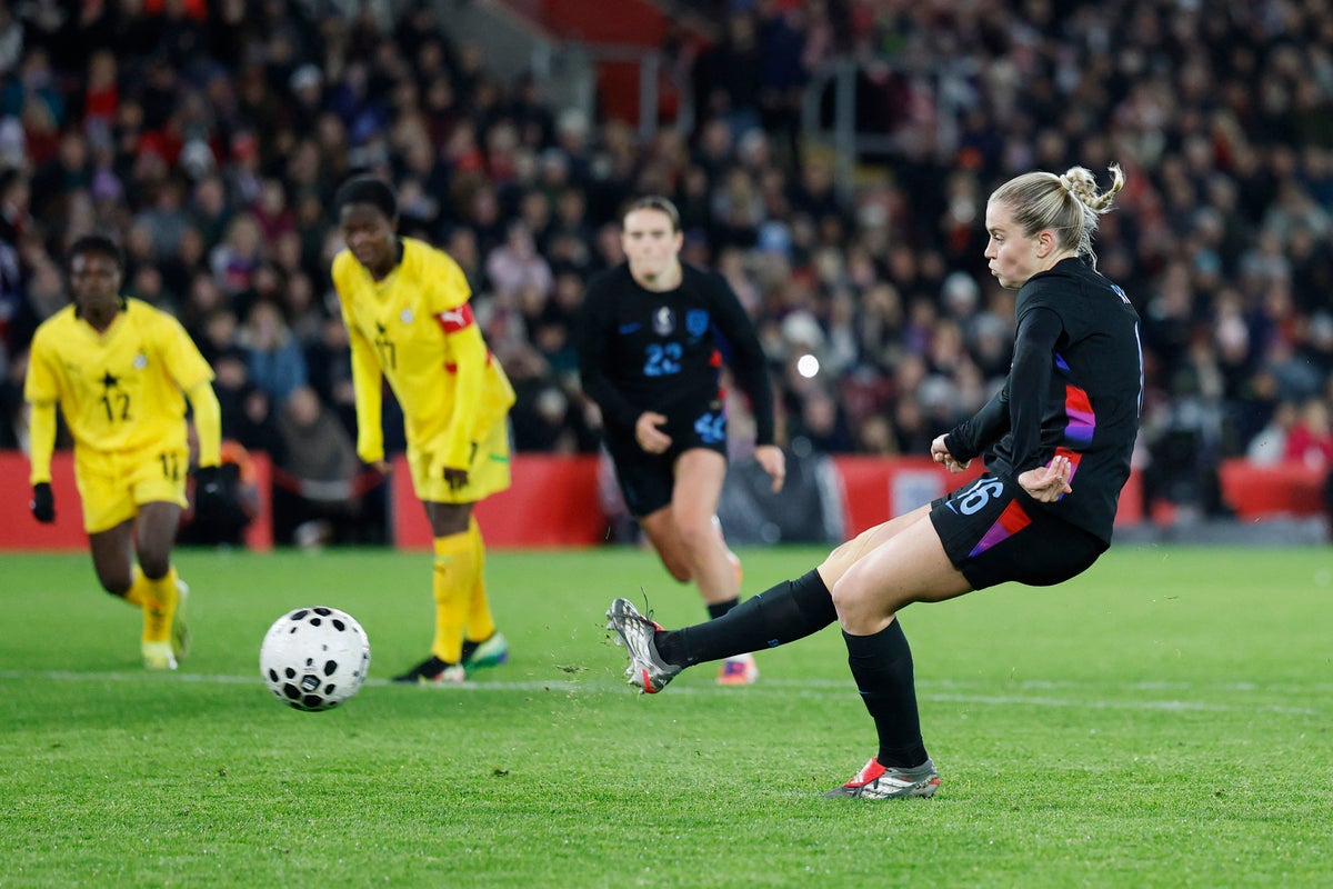 기사 이미지: 잉글랜드 대 가나 라이브: 루소, 추가 시간에 페널티 성공하며 라이온니스 승리