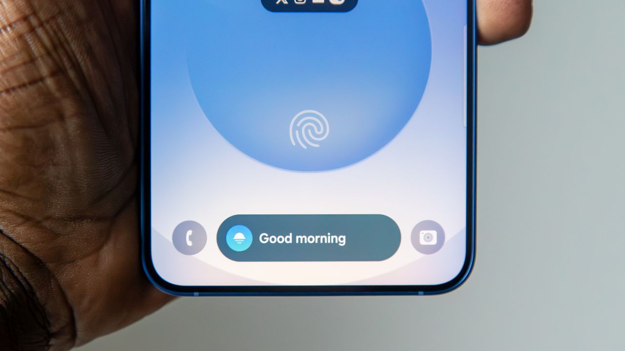 Изображение к статье: Возможно, мне придется обратить внимание на свою панель Now Bar, если Samsung добавит звонки, как сообщают слухи