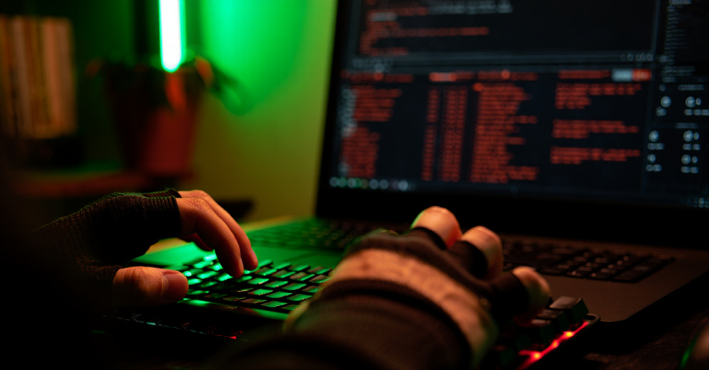 Изображение к статье: Хакеры Infy возобновляют операции с новыми серверами C2 после окончания интернет-отключения в Иране