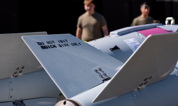 Изображение к статье: Является ли бомба Quicksink ВВС США "серебряной пулей" для предотвращения вторжения на Тайвань?