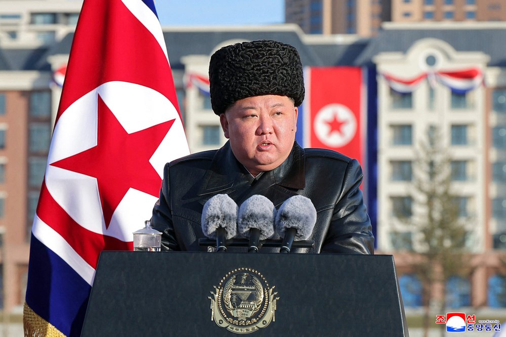 文章配图： 金正恩表示，朝鲜士兵为躲避被乌克兰俘获而选择“自爆”一事属实。