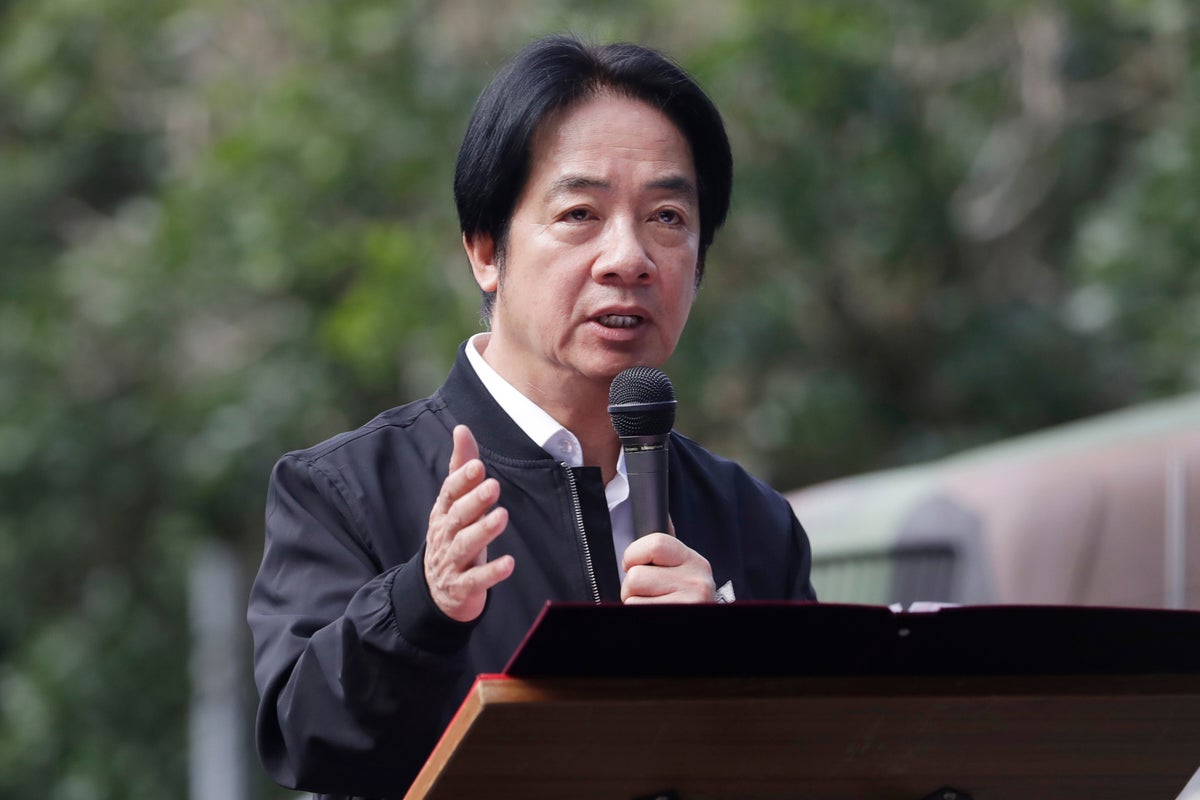 文章配图： 台湾总统因缺乏过境许可而延误行程，抵达斯威士兰
