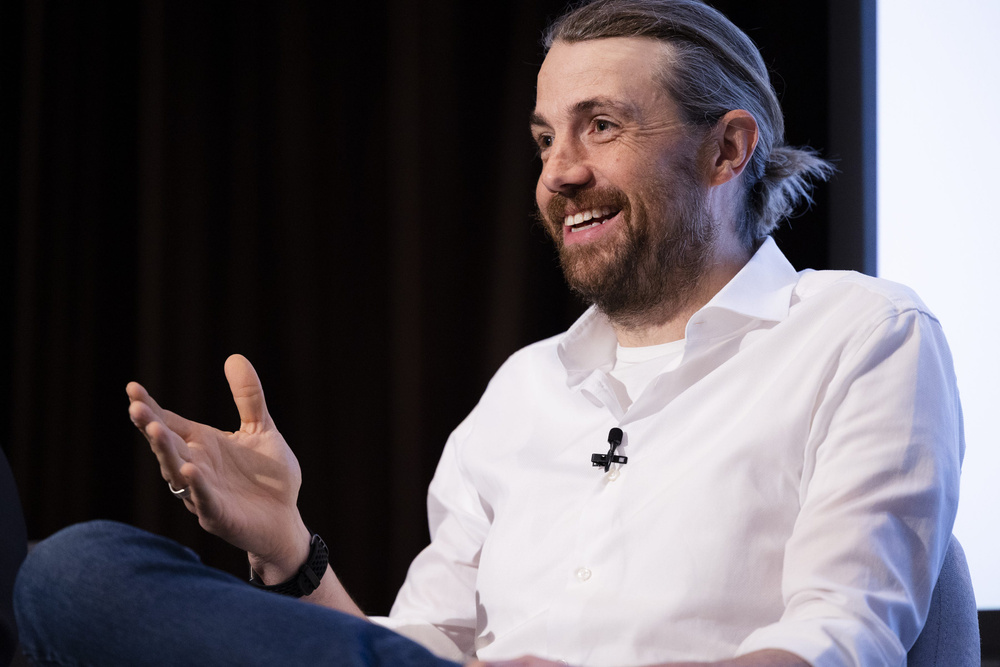 文章配图： SaaS 末日是什么？Atlassian、Twilio 和 Five9 股价飙升，因其 AI 举措推动业绩超预期。