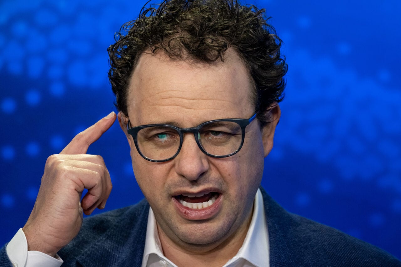 Изображение к статье: Уолл-стрит, по-видимому, считает, что будущее связано с созданием собственного программного обеспечения, а не с его покупкой.