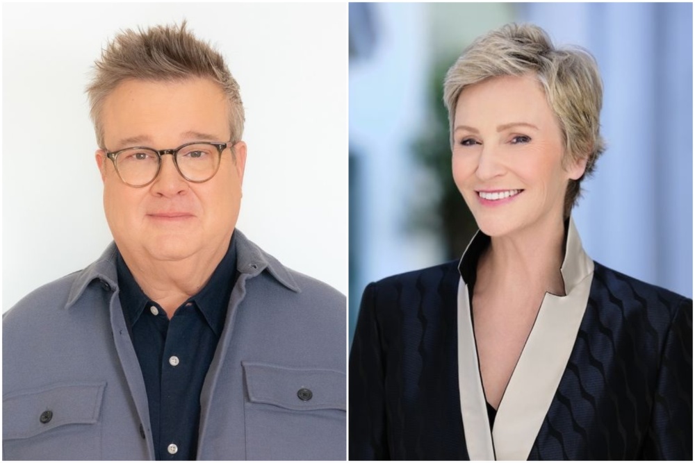 Изображение к статье: Джейн Линч и Эрик Стоунстрит появятся в качестве приглашенных звезд в сериале NBC «Место Хэппи» (ЭКСКЛЮЗИВ)