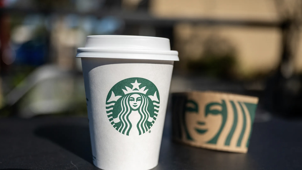 Image for the article: Starbucks to pay workers $35 million in NYC's biggest-ever labor law settlement