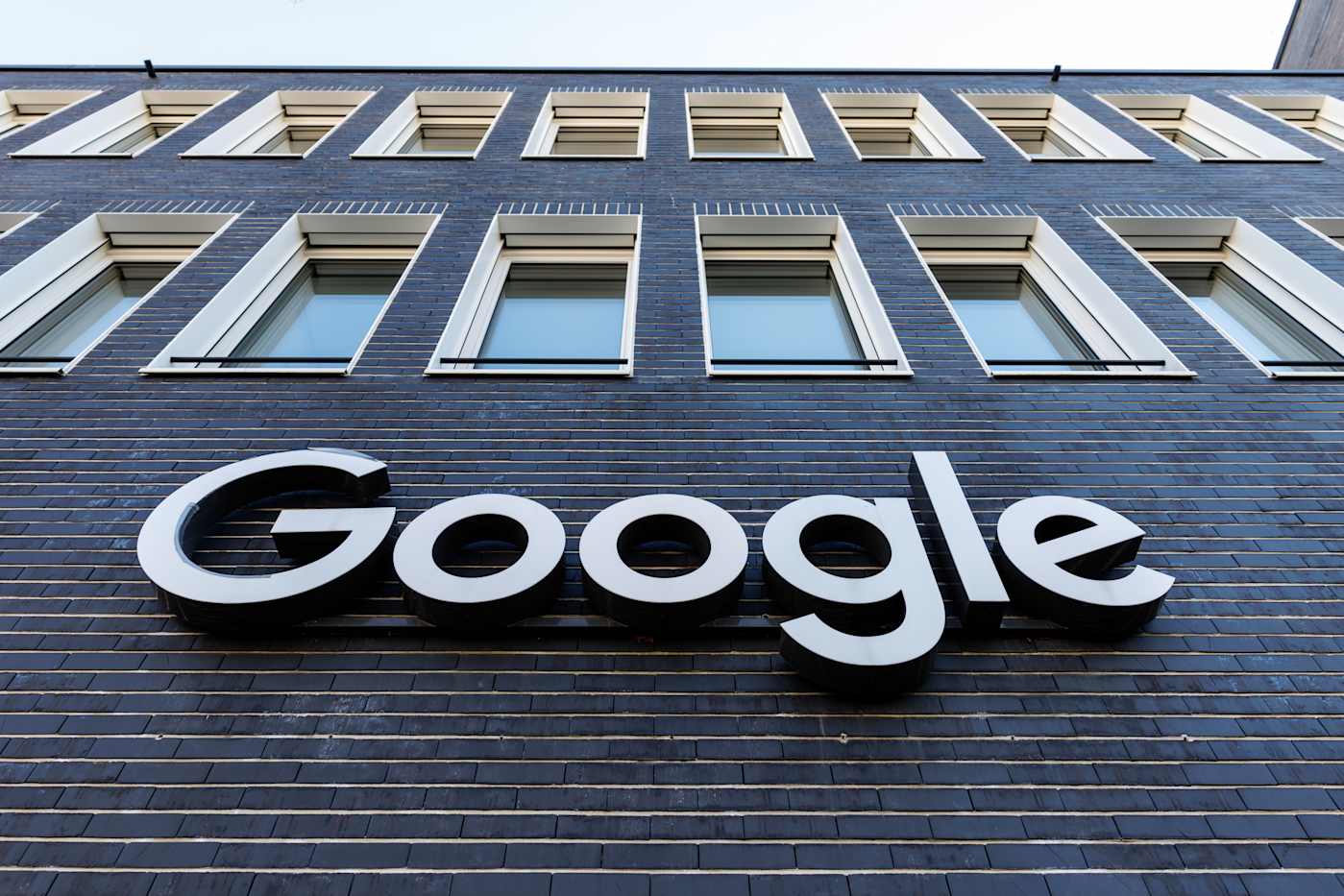 Imagen del artículo: Google es un monopolio en tecnología publicitaria en línea, dictamina juez federal