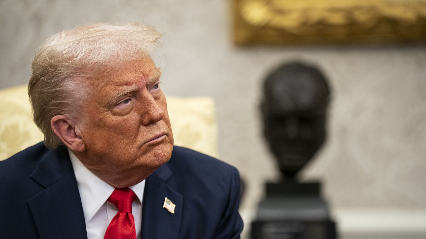 Imagen del artículo: Trump firma orden destinada a reducir los precios de los medicamentos